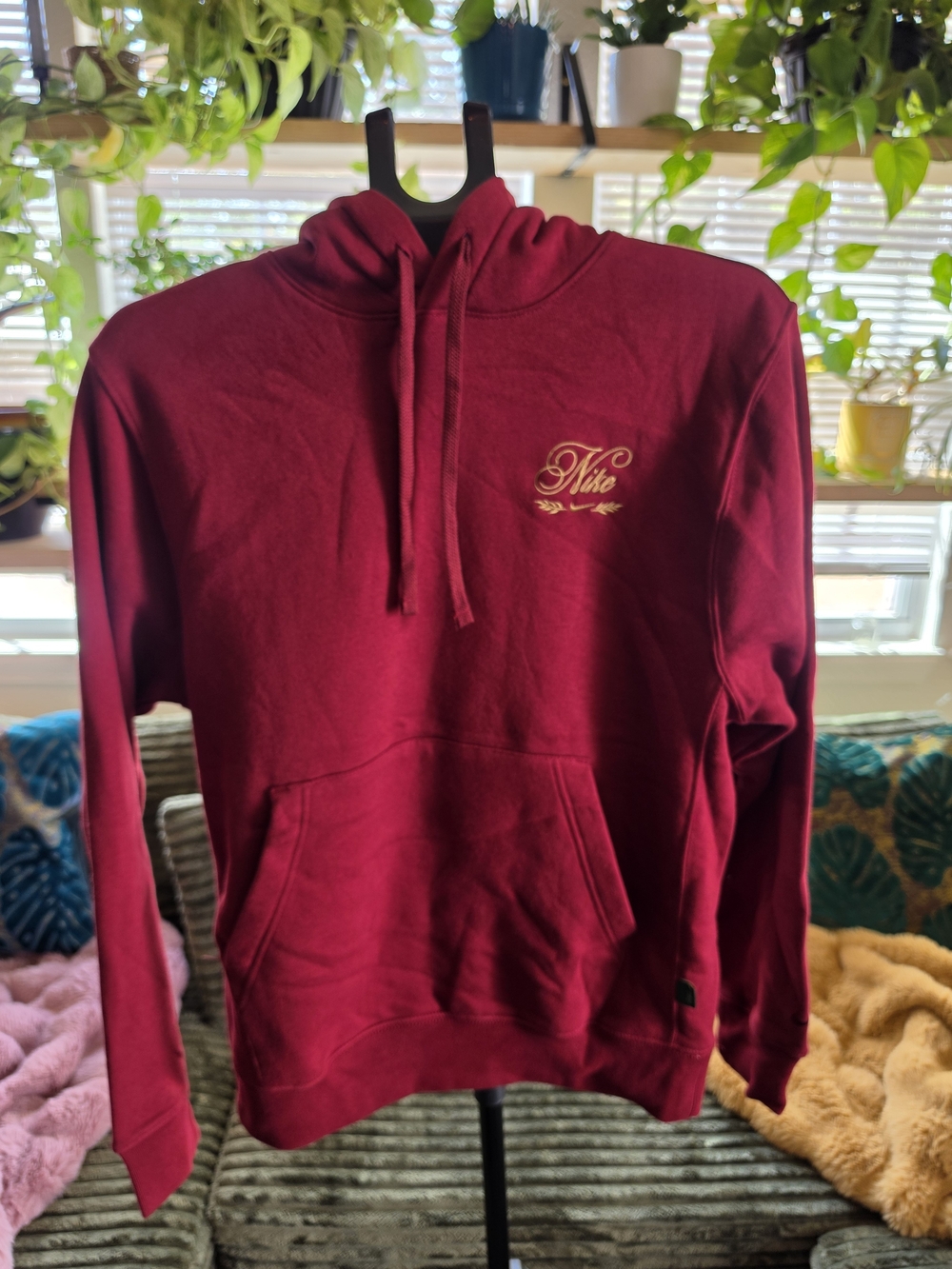 🍷 NIKE PREMIUM BURGUNDY PULLOVER HOODIE — NWT